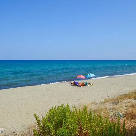 Moderne A Pieds Semesterbostad Prunete